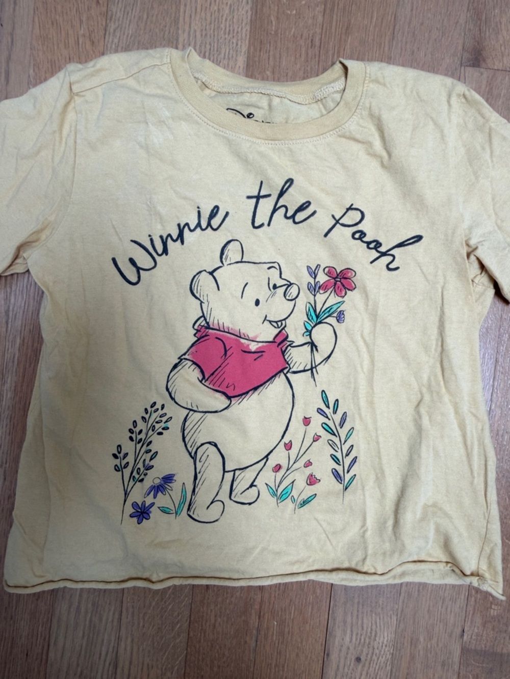 5 piece Disney shirt collection - Picture 12 of 13